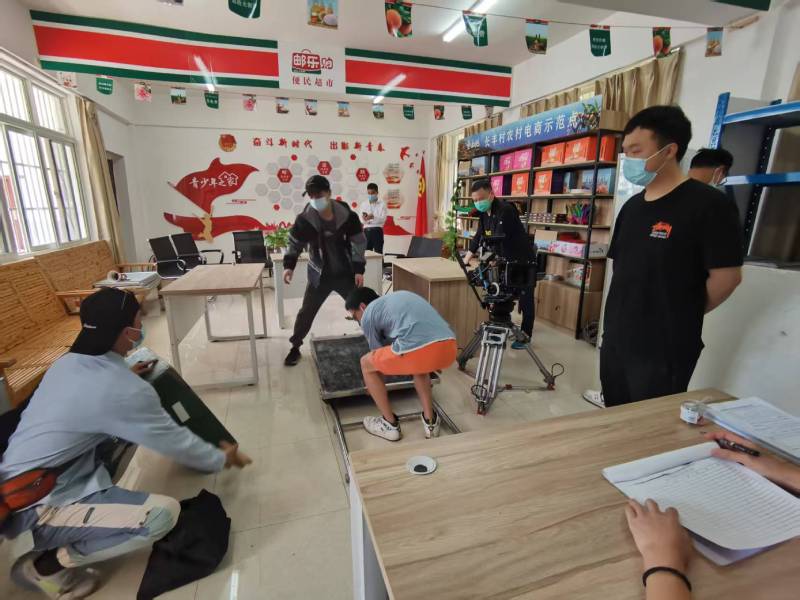 追星女孩心理学分析报告：丽江广告片拍摄公司揭秘饭圈应援式传播逻辑